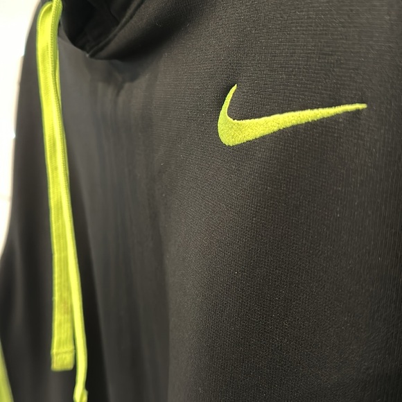 MENS NIKE THERMA-FIT HOODIE SIZE LARGE - Picture 3 of 3